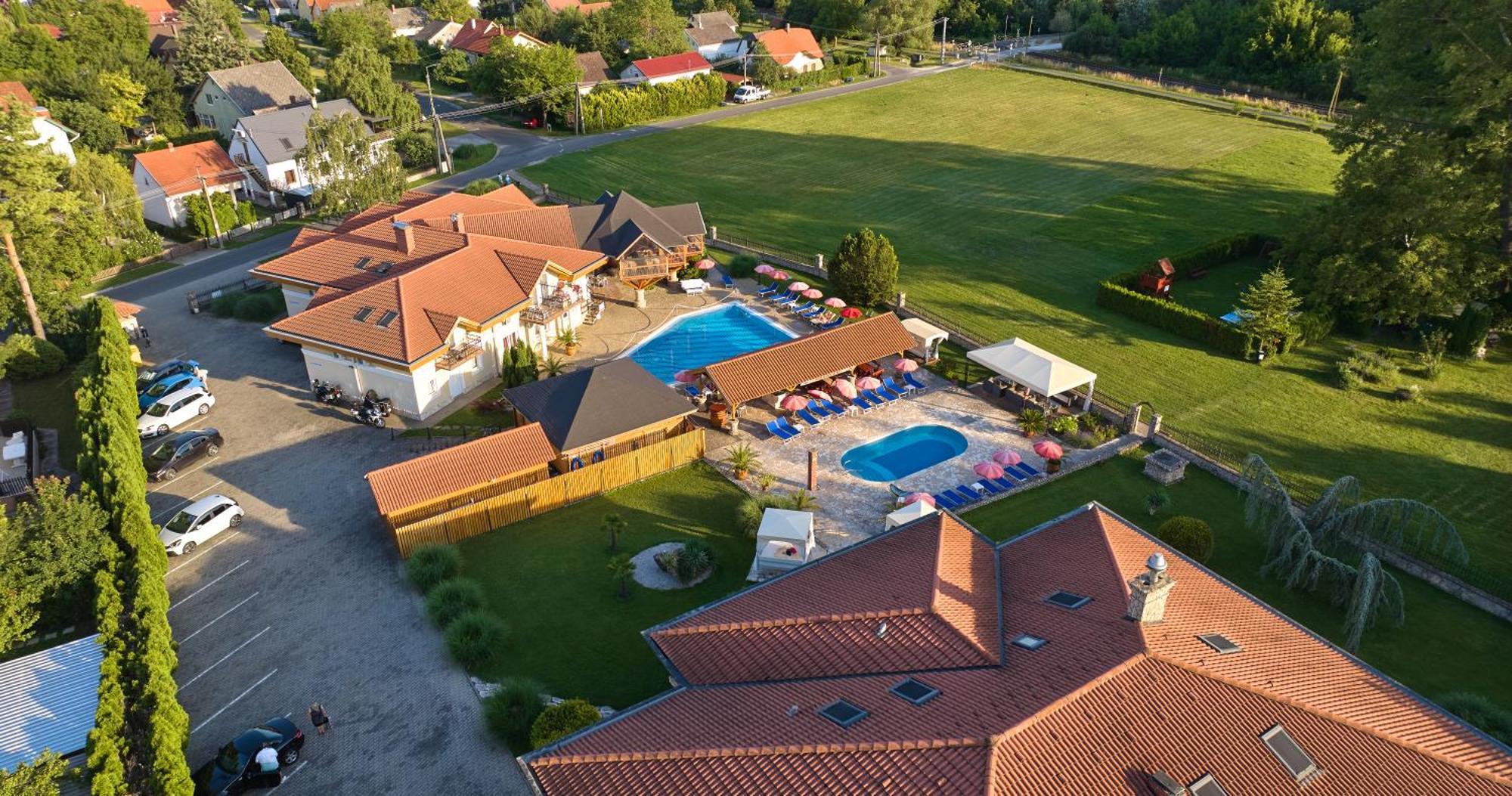 Villa Plattensee Vonyarcvashegy Exteriör bild